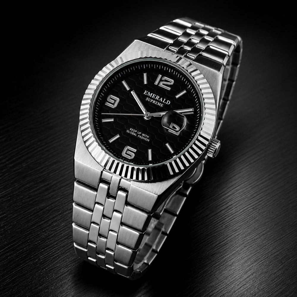 Emerald Land-Dweller ES-4095 Black Dial silver Bracelet Men's Watch
