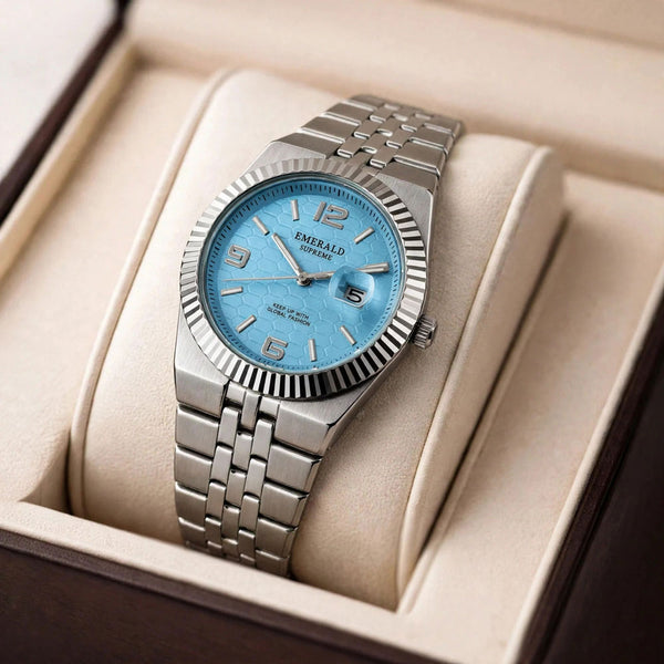 Emerald Land-Dweller ES-4097 Sky-Blue Dial silver Bracelet Men's Watch